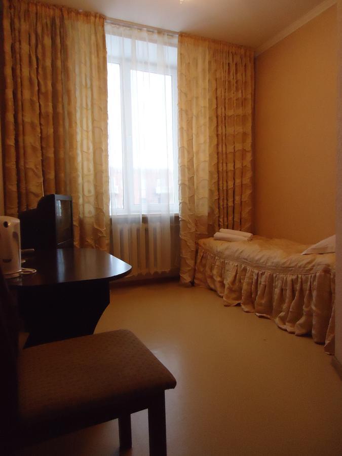 Hotel Altay Leninogorsk エクステリア 写真