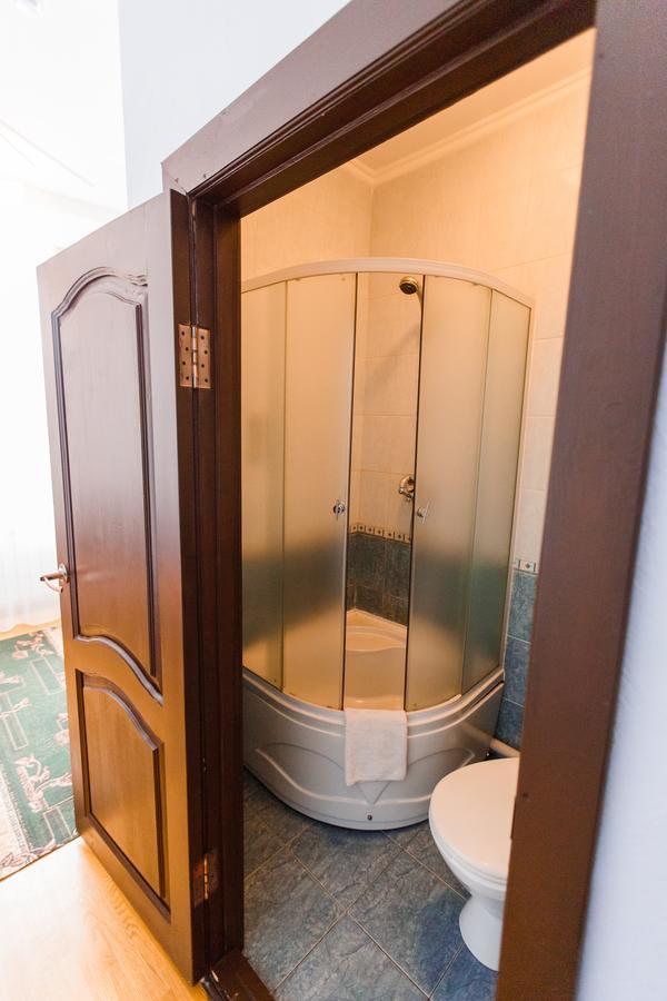Hotel Altay Leninogorsk エクステリア 写真