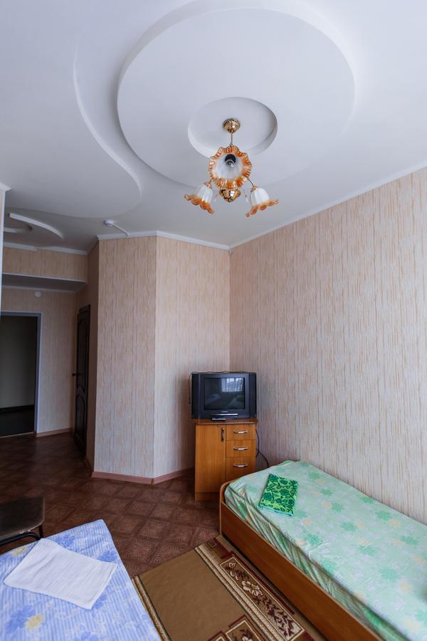 Hotel Altay Leninogorsk エクステリア 写真
