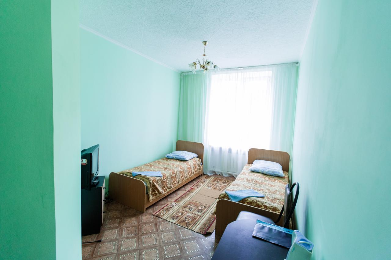 Hotel Altay Leninogorsk エクステリア 写真